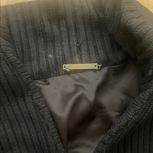 Black Ribbed Button-Up Jacket - Picture 2 of 5